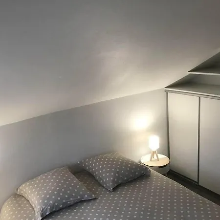 Casa de Férias Jolie Maison Tuffeau Centre De Avec Local Velos *