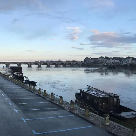 Prázdninový dům Jolie Maison Tuffeau Centre De Avec Local Velos
