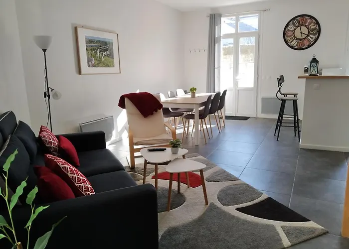 Prázdninový dům Jolie Maison Tuffeau Centre De Avec Local Velos Saumur